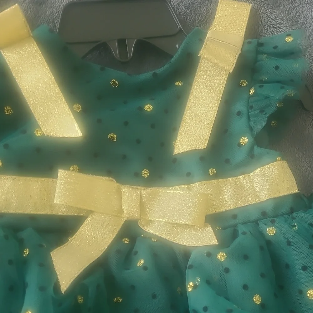 Blueberi Boulevard Green and Gold Formal Dresses (2) For Twin Girls